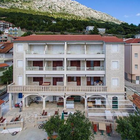 Apartments Tihomir Musac Omis Bagian luar foto